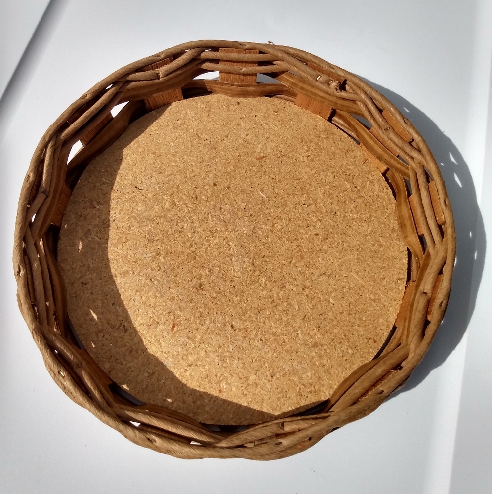 Pyrex woven cork pie dish holder